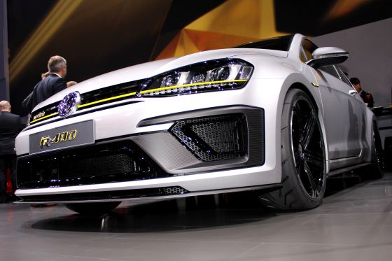 VW Golf R 400: Erste Bilder VW Golf R 400: Erste Bilder