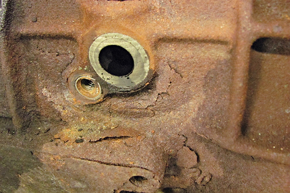 Ford Grand C-Max, rostiger Motorblock