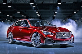 Infiniti Q50 Eau Rouge Konzeptfahrzeug