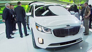 Kia Sedona - Premiere