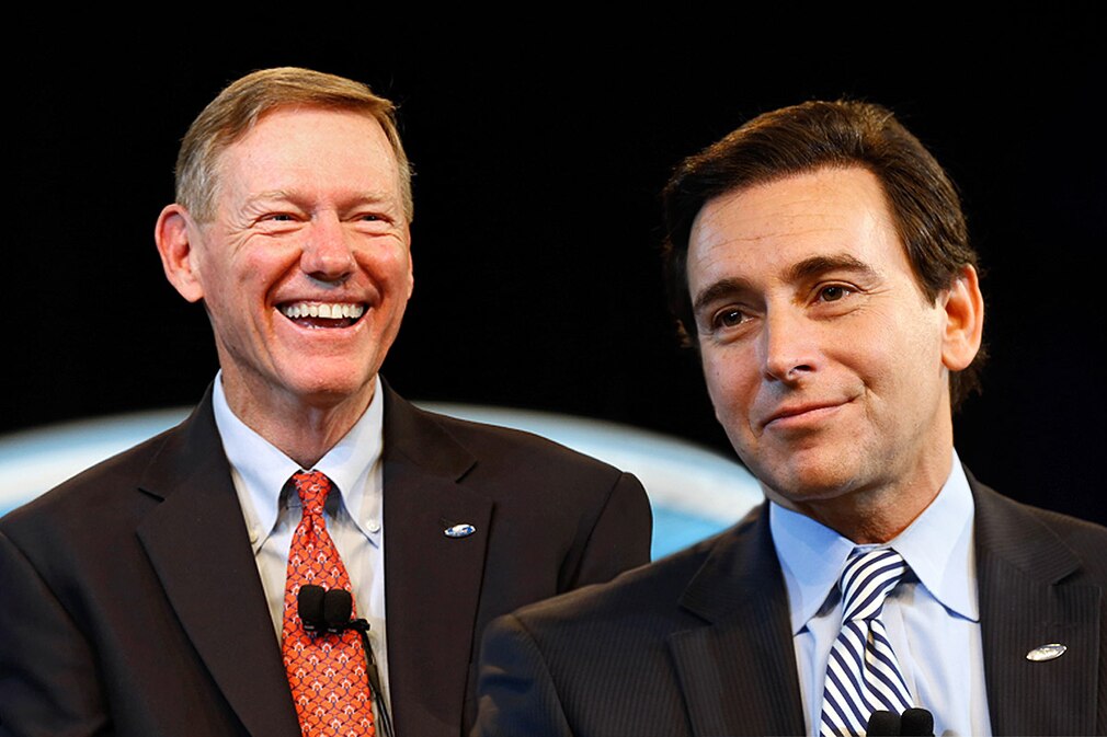 Ford Alan Mulally Mark Fields