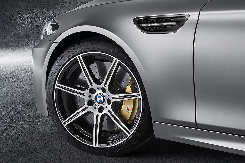 BMW M5 30 Jahre M5 Edition !!!SPERRFRIST!!!