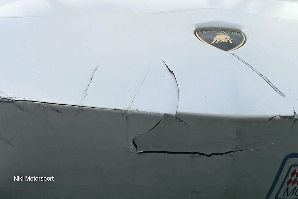 Lamborghini Aventador crashes in Monaco