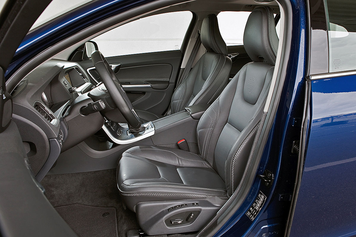 Volvo V60, Innenraum, Vordersitze