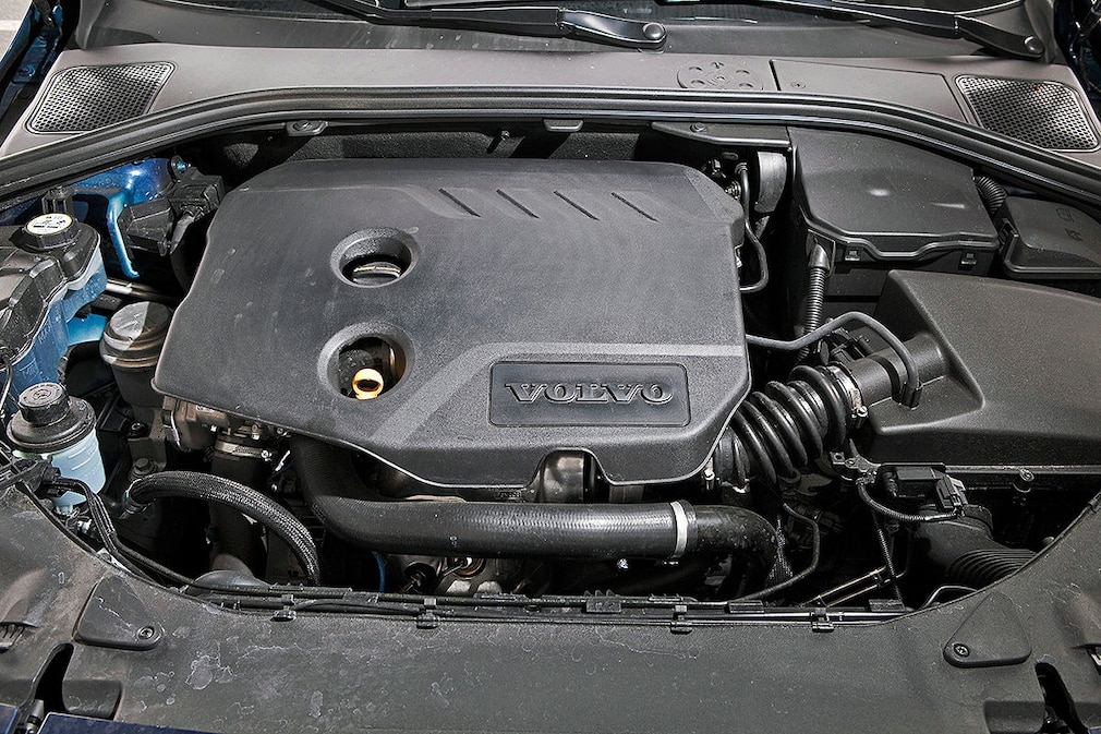 Volvo V60, Motor