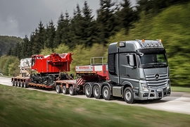 Mercedes Actros SLT Schwerlastzug
