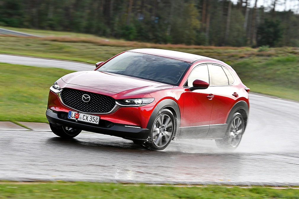Mazda CX-30 e-Skyactive X
