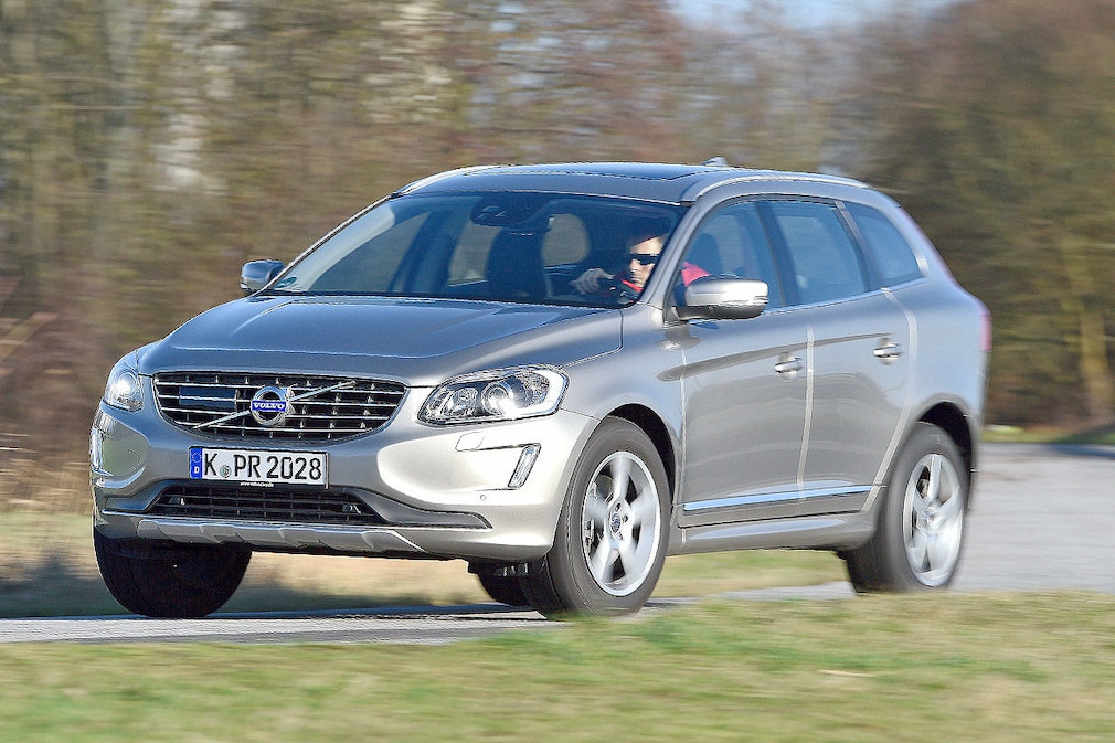 Volvo XC60 D4 Summum FWD