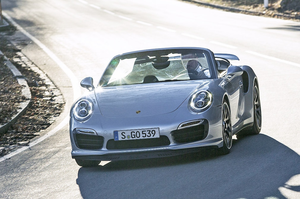 Porsche 911 Turbo S Cabrio