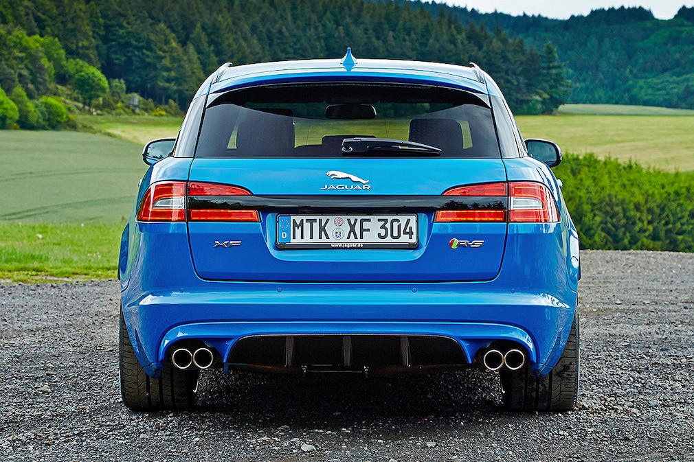 Jaguar XFR-S Sportbrake