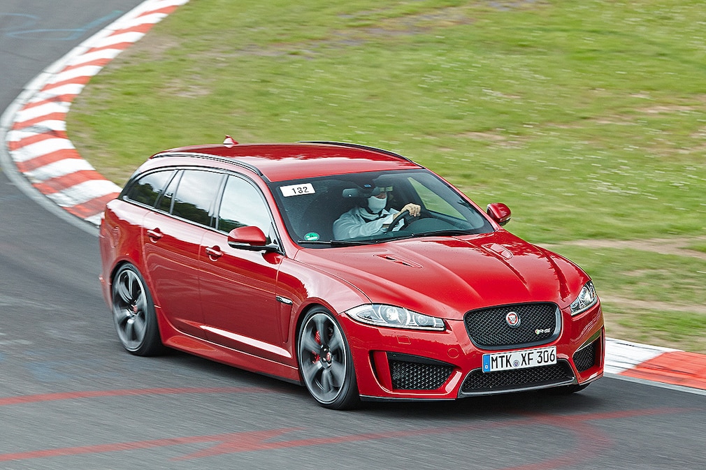 Jaguar XFR-S Sportbrake: Farbericht