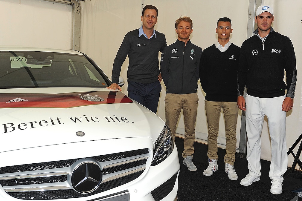 Manager Oliver Bierhoff, Nico Rosberg (Formel 1 Rennfahrer), Pascal Wehrlein (DTM-Pilot) und Martin Kaymer (Profigolfer) Trainingslager DFB, PK mit Nico Rosberg, Martin Kaymer, Pascal Wehrlein und Oliver Bierhoff, Suedtirol, St.Martin Passeiertal, 27.05.2014, Foto: Eibner