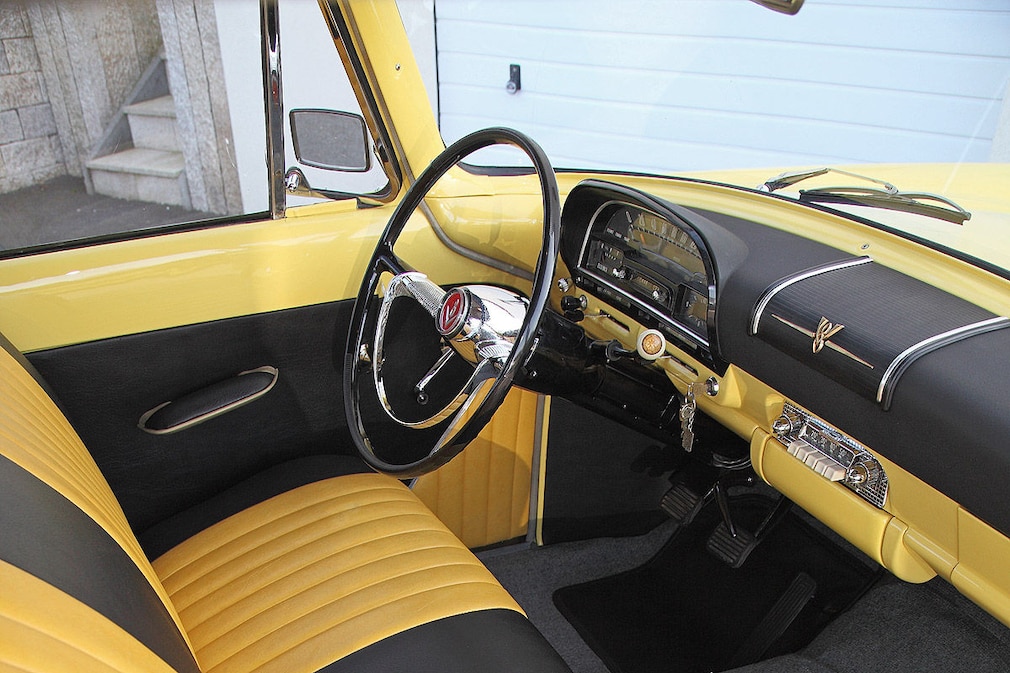 Simca Vedette Chambord