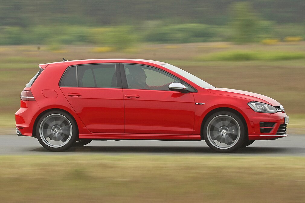 VW Golf R 2.0 TSI