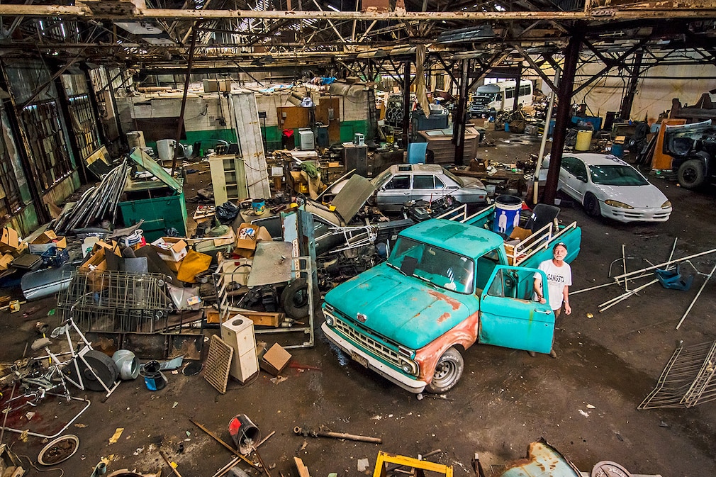 Packard eine Reportage über den ehemaligen Hersteller von Luxusautos in Detroit