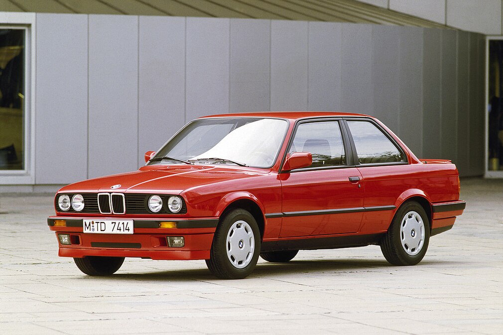 BMW E30