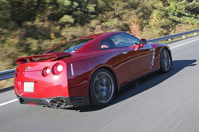 Video Nissan Gt R Autobild De