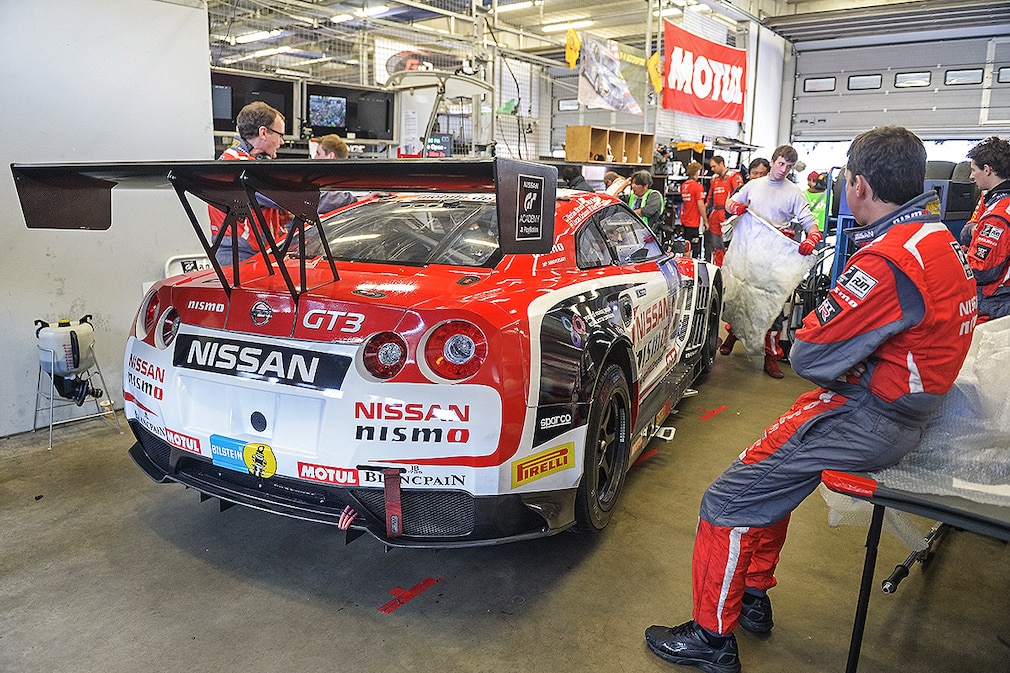 24h Rennen Nürburgring - Nissan Nismo GTR GT3
