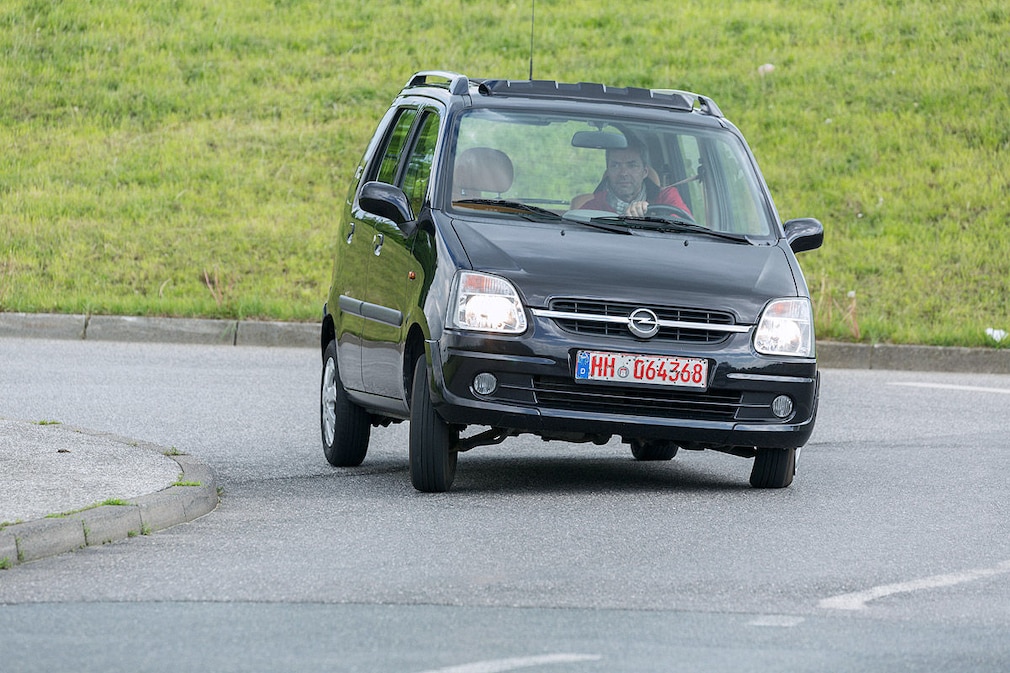 Opel Agila A