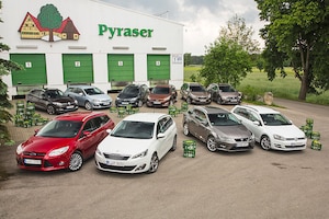 Ford Focus Turnier, Honda Civic Tourer, Hyundai i30 Kombi, Kia cee'd Sportswagon, Opel Astra Sports Tourer, Peugeot 308 SW, Renault Mégane Grandtour, Seat Leon ST, Toyota Auris Touring, Sports VW Golf Variant