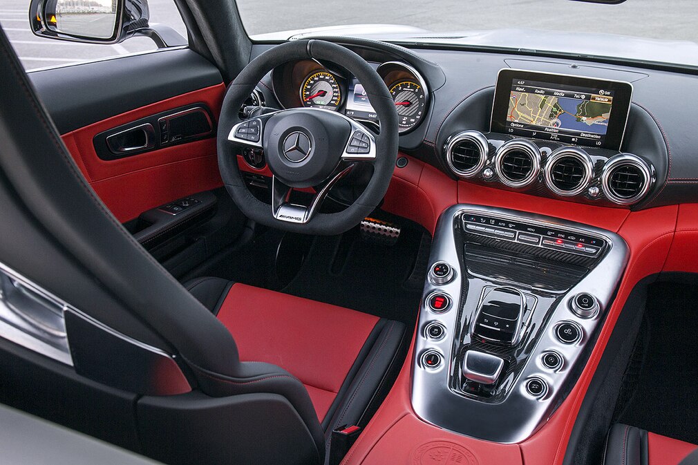 Mercedes AMG GT S V8 Biturbo