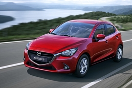 Mazda2 2015