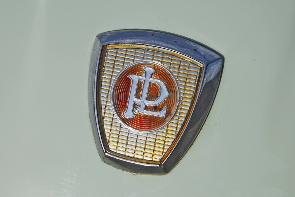 Panhard 24 B