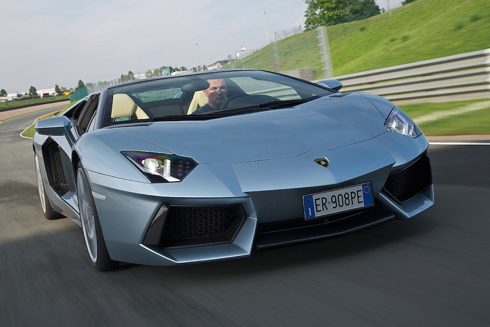 Lamborghini Aventador Roadster Lamborghini Aventador Roadster