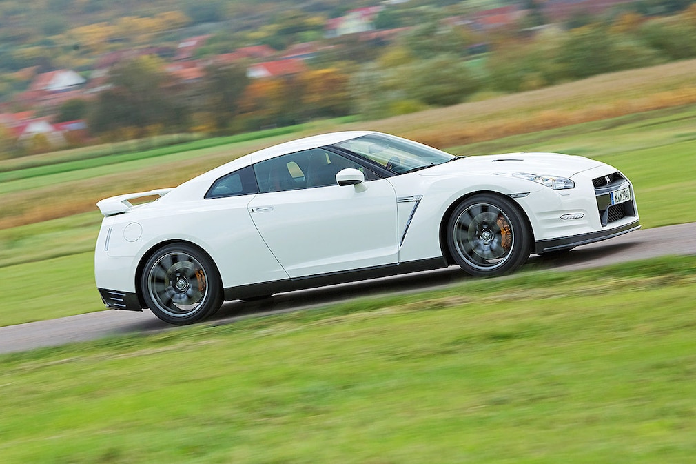 Nissan GT-R Black Edition Nissan GT-R Black Edition