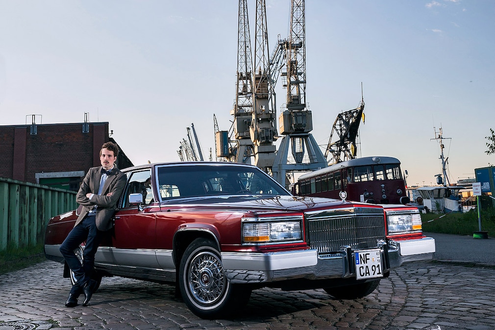 Cadillac Brougham