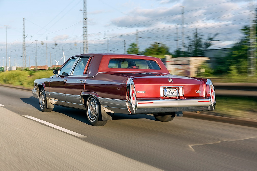 Cadillac Brougham