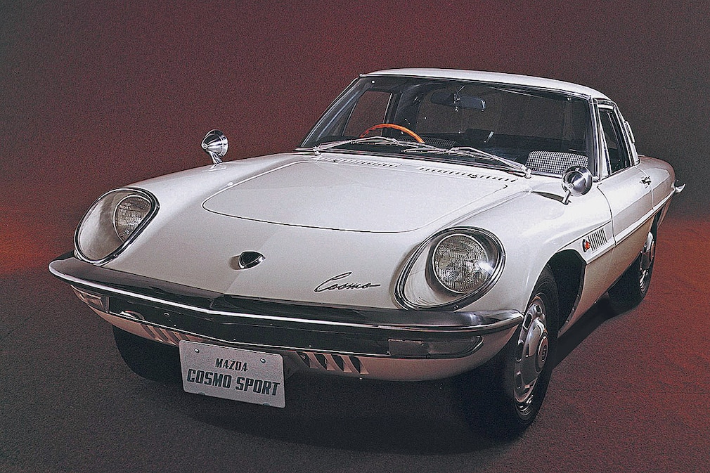 Mazda Cosmo Sport mit Wankel-Motor (1967)