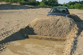 Aggressivität im Straßenverkehr: Radladerfahrer dreht durch