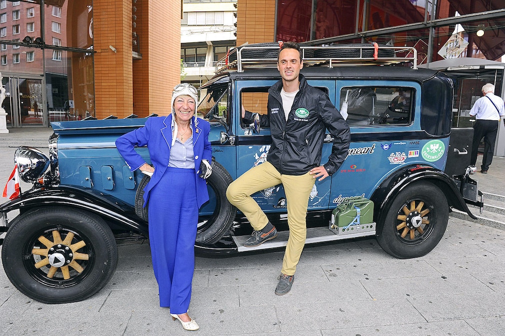 Heidi Hetzer: Weltumrundung im Oldtimer