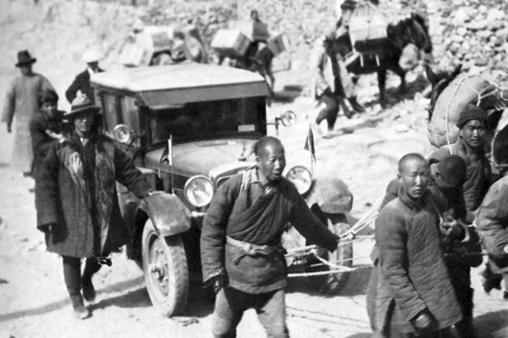 Kinofilm: "Fräulein Stinnes fährt um die Welt"