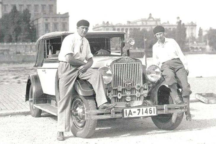 Kinofilm: "Fräulein Stinnes fährt um die Welt"