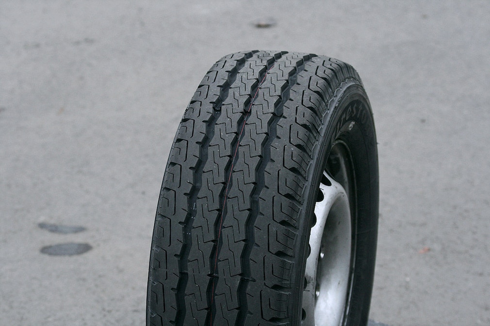 Reifen für Wohnmobile 16 (Dimension R Test AUTO im C) - 235/65 BILD