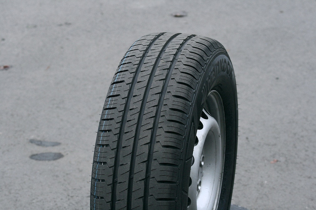 16 R Test BILD im - AUTO Wohnmobile Reifen (Dimension 235/65 C) für
