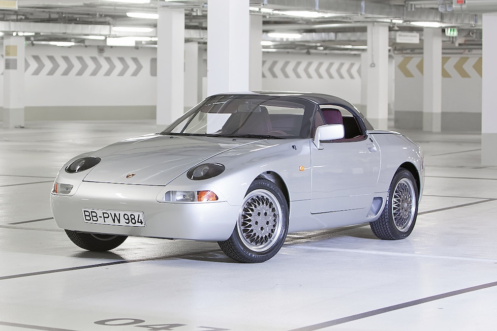 Porsche 984