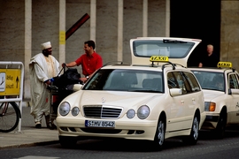 Taxi