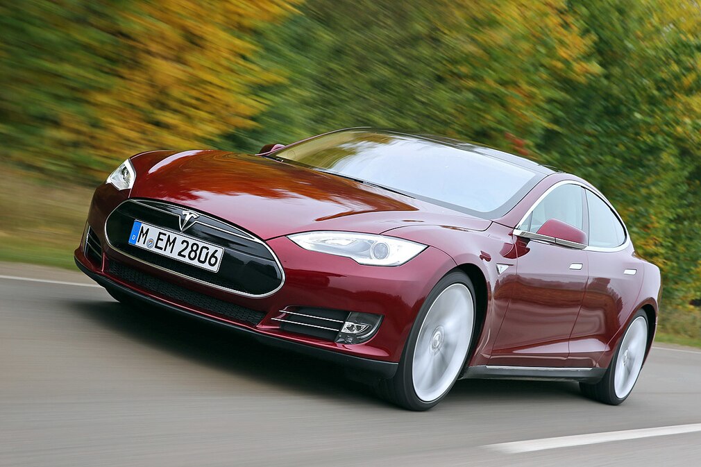 Tesla Model S