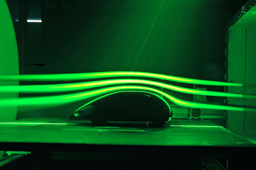 Schlörwagen als Modell im Windkanal