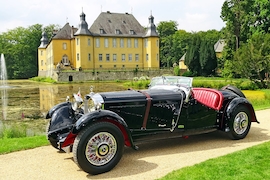 Mercedes 380 K vor Schloss Dyck