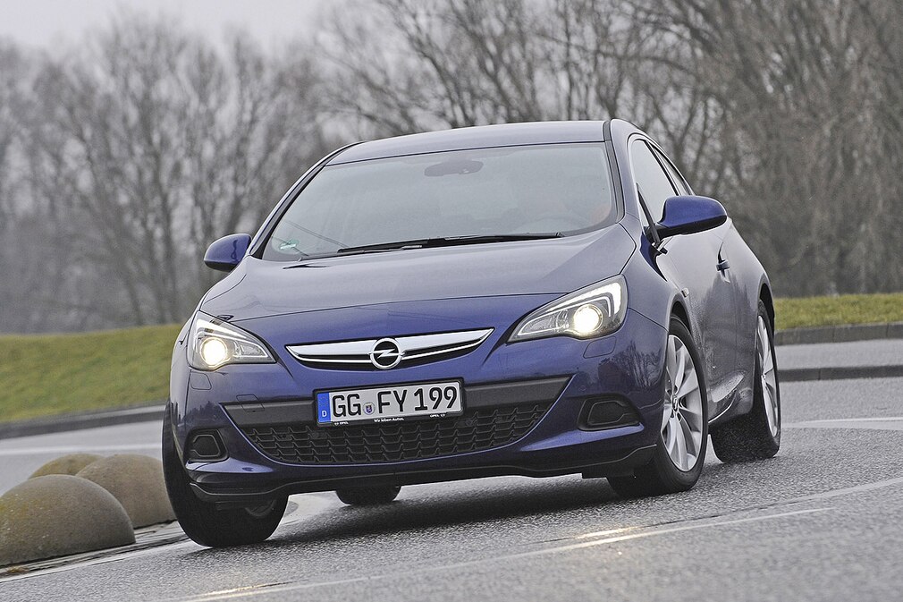 Opel Astra GTC 1.6 DIT