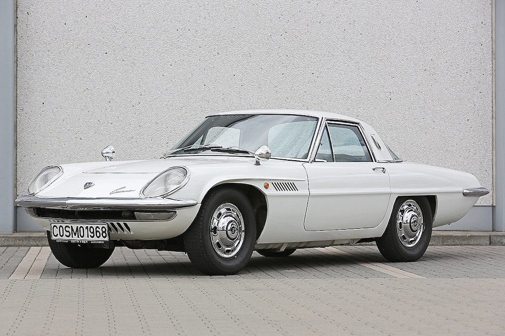 Mazda Cosmo Sport