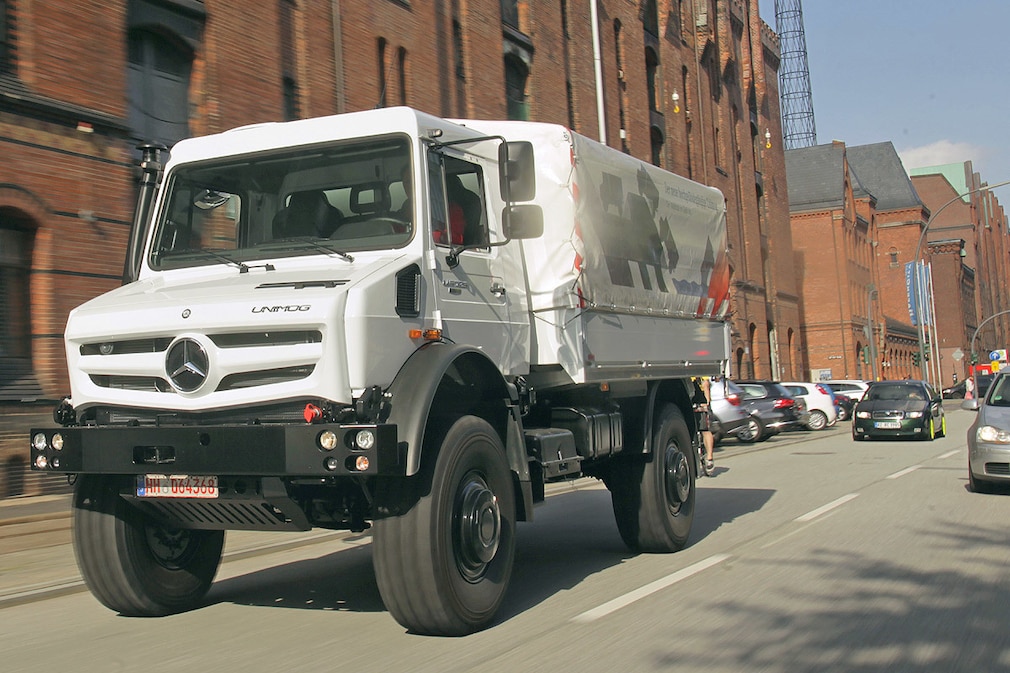 Mercedes Unimog U5023