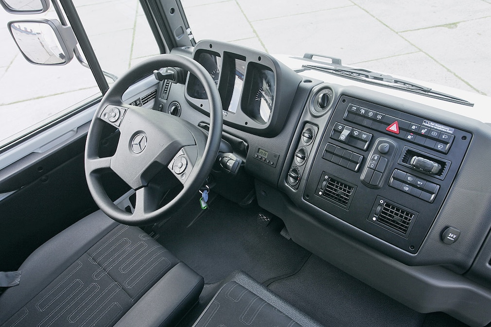 Mercedes Unimog U5023 Blue Efficiency