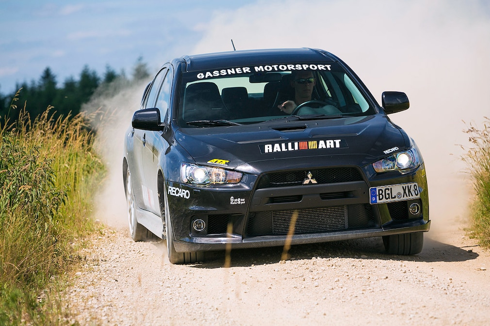 Mitsubishi Lancer Evolution X