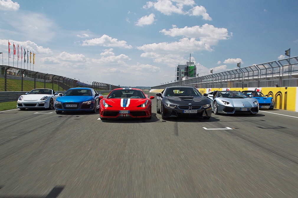 Audi R8 LMX BMW i8 Ferrari 458 Speciale Lamborghini Aventador Roadster Lotus Elise S Club Racer Ruf 3800 S