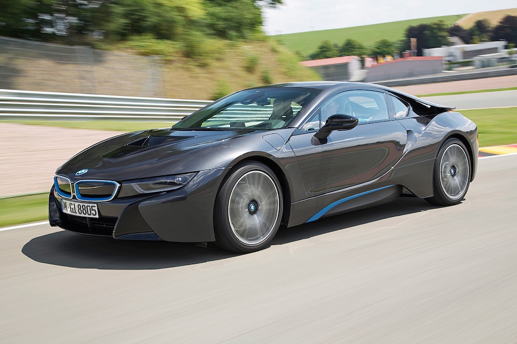 BMW i8